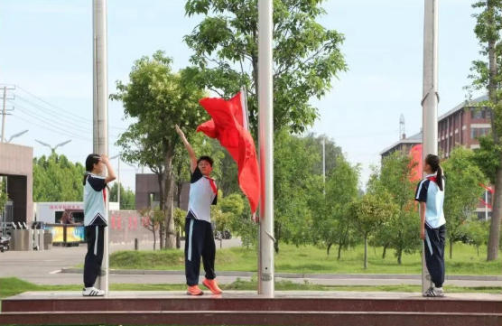 资讯
